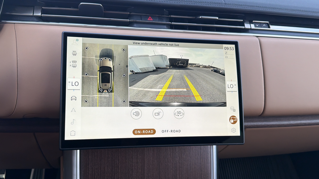 New 2027 Santorini Black Land Rover SE image 23