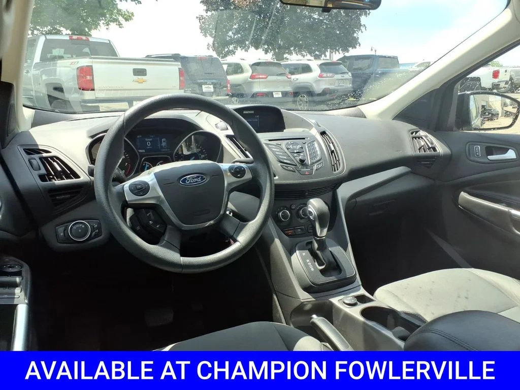 Used 2015 Black Ford SE image 9