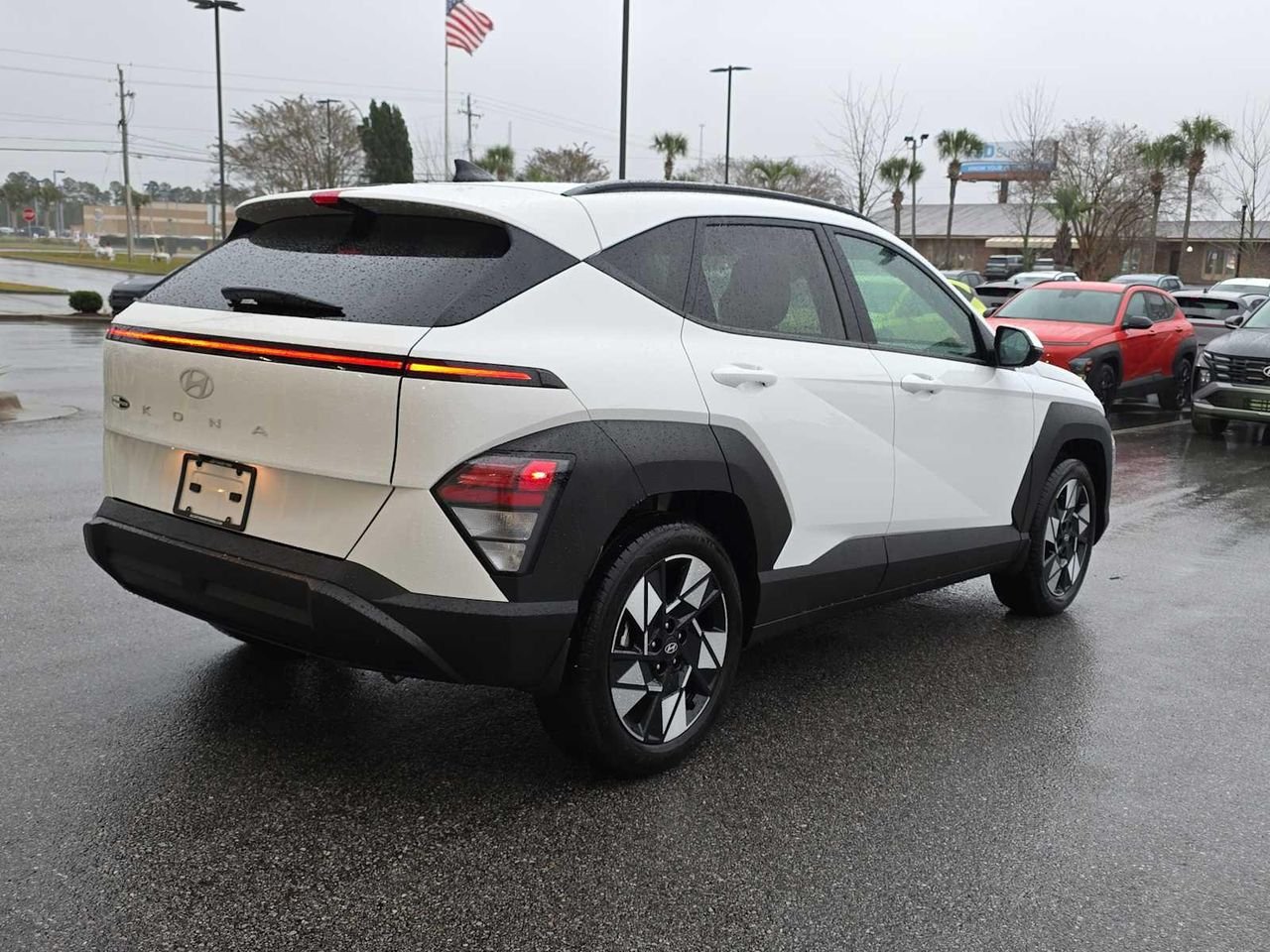 2025 Hyundai Kona SEL Convenience - Photo 6