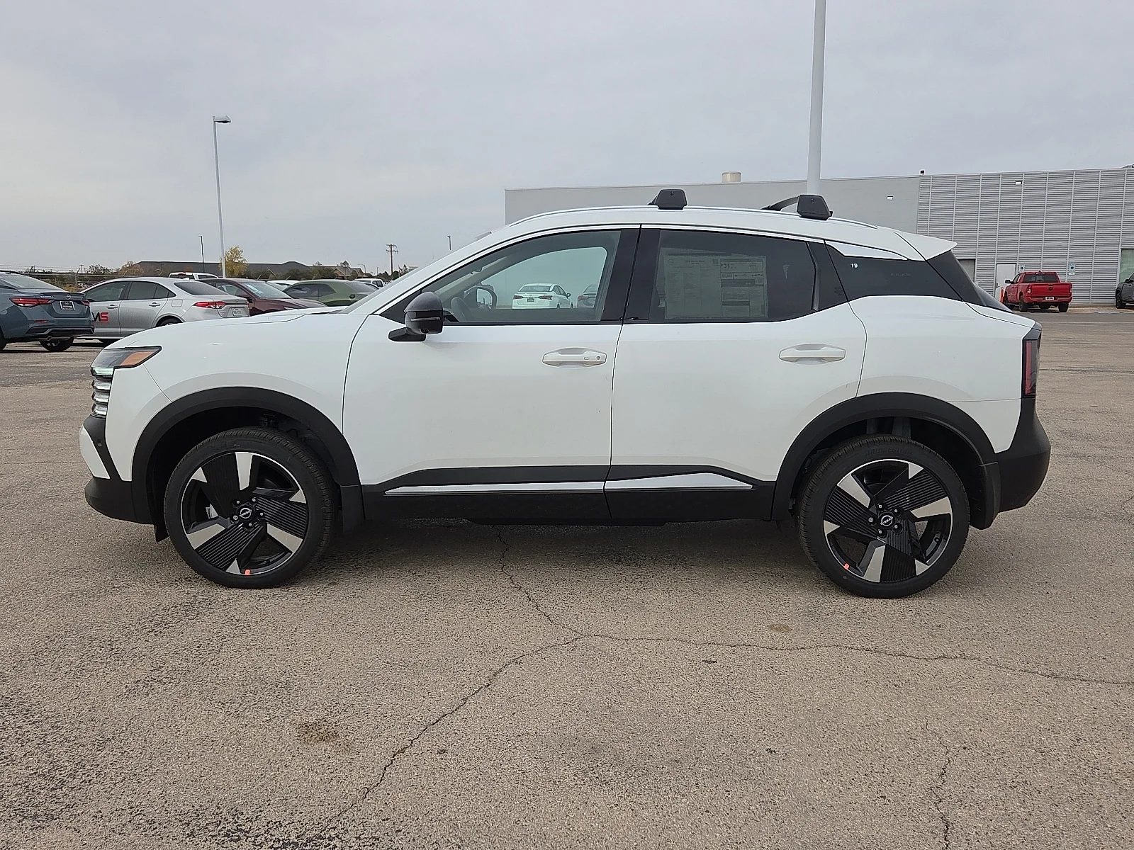 New 2026 QAC Aspen Whit Nissan SR Front-Wheel Drive image 2