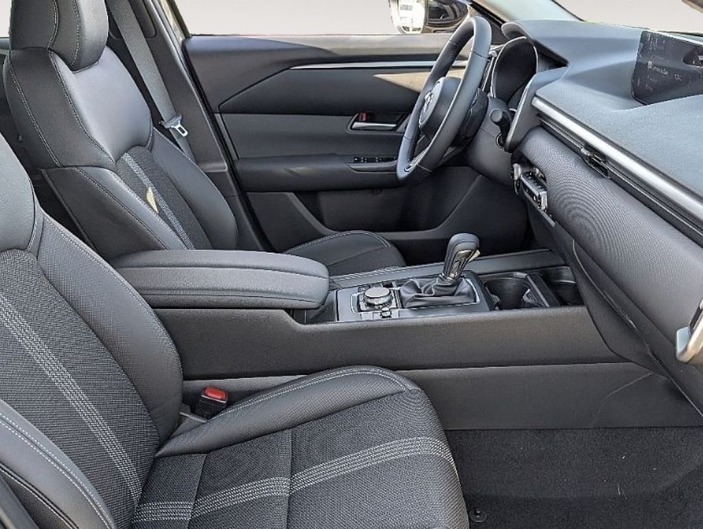 New 2026 Jet Black Mica Mazda 2.5 S Meridian Edition AWD image 21