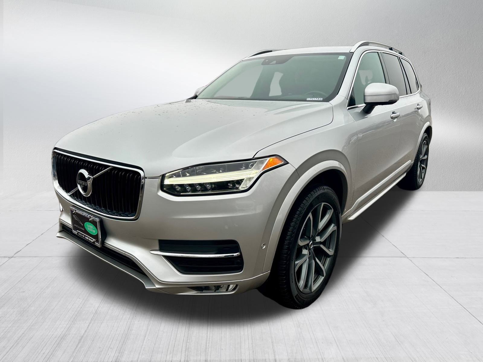 2018 Volvo XC90 Momentum