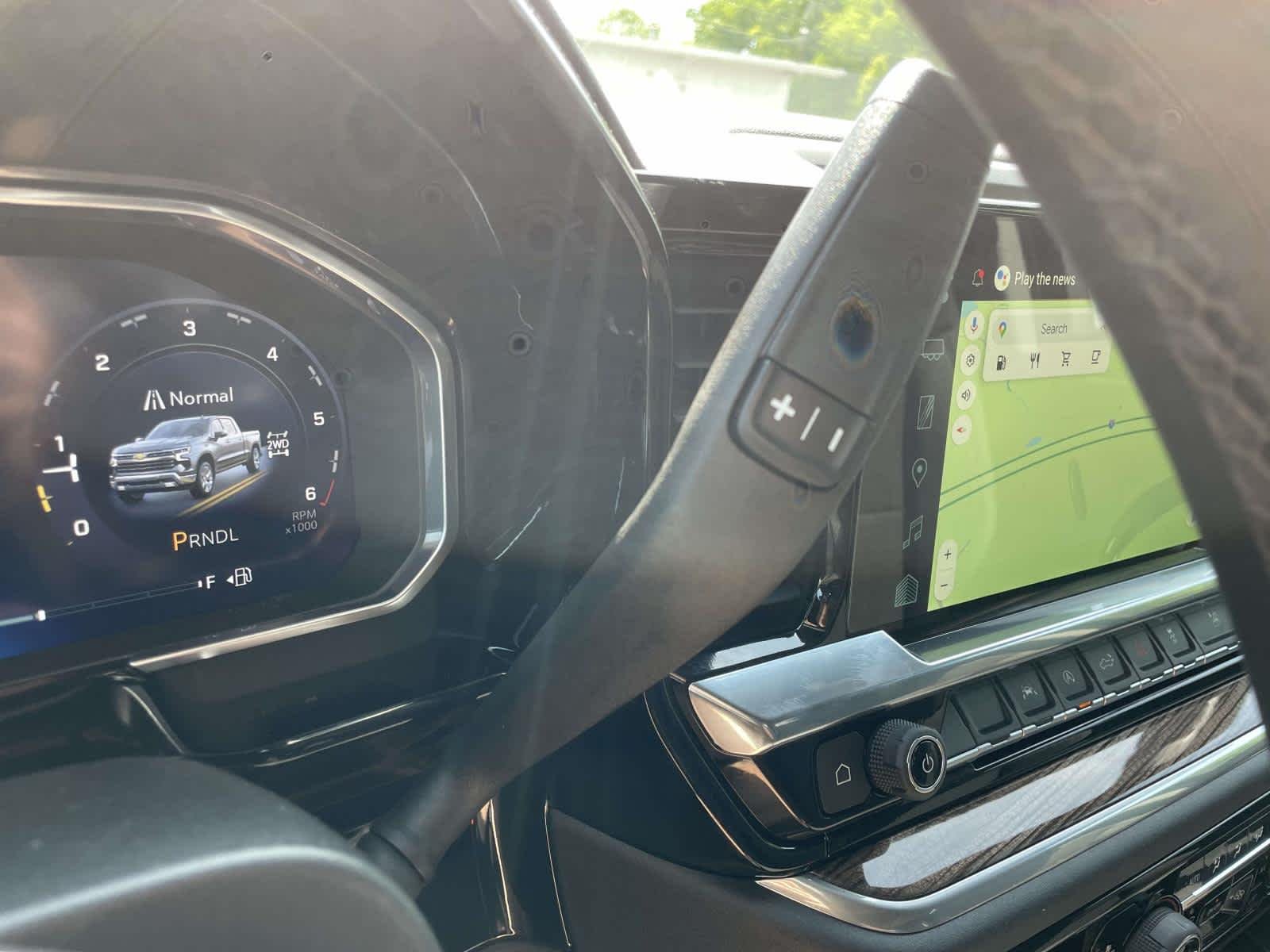New 2026 Summit White Chevrolet LT (2FL) image 35