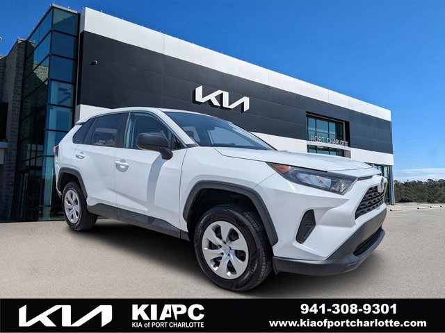 2022 Toyota RAV4 LE