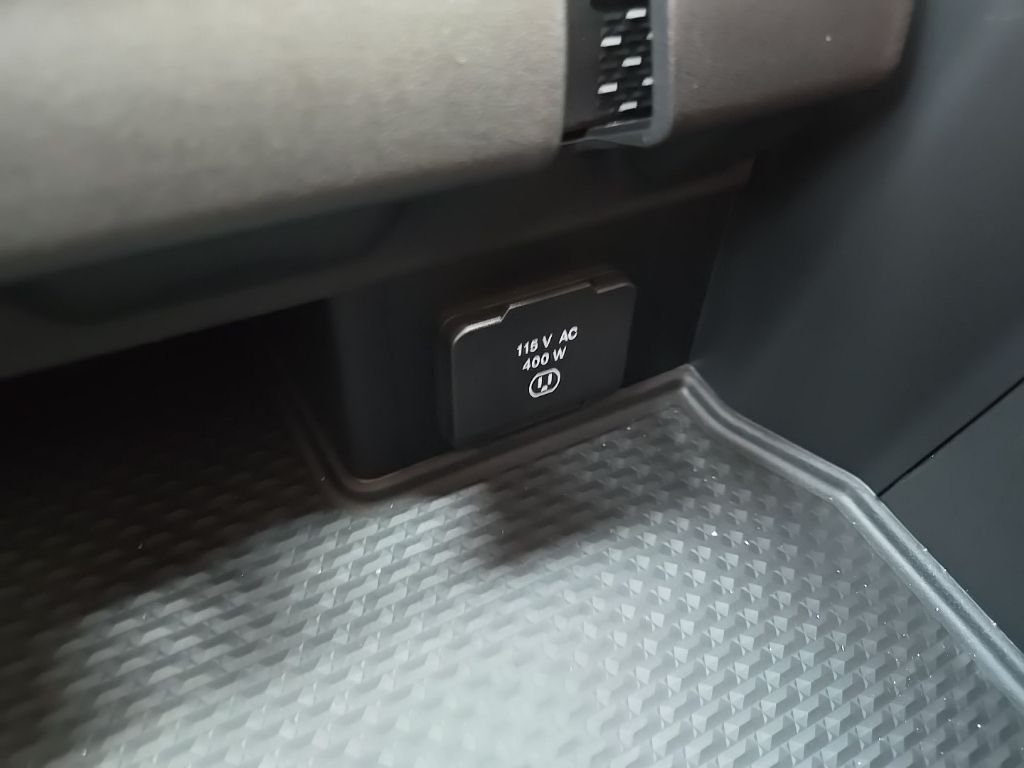 2026 RAM 2500 Laramie - Photo 81