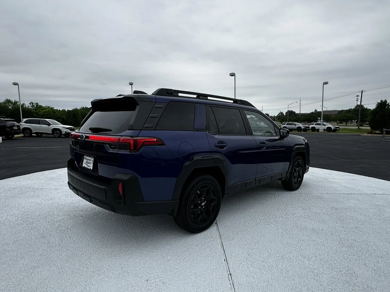 New 2026 SAPPHIRE BLUE PEARL Subaru Limited image 7