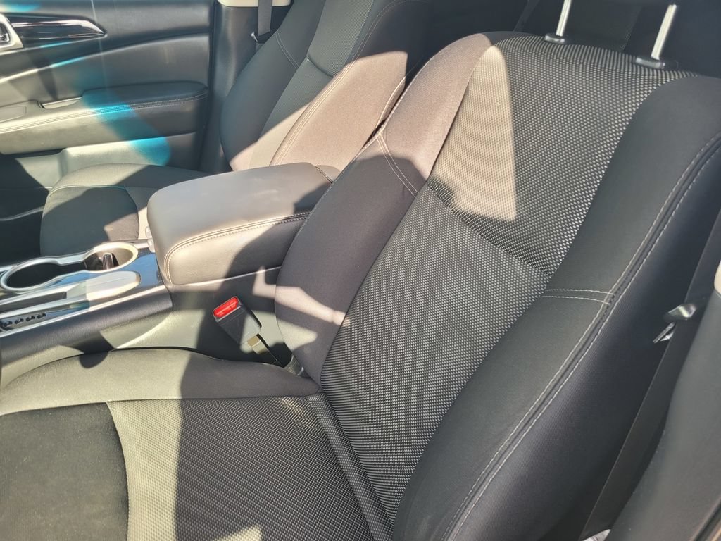 2019 Nissan Pathfinder S - Photo 15