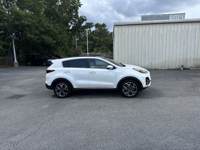 Used 2020 White Kia SX image 4