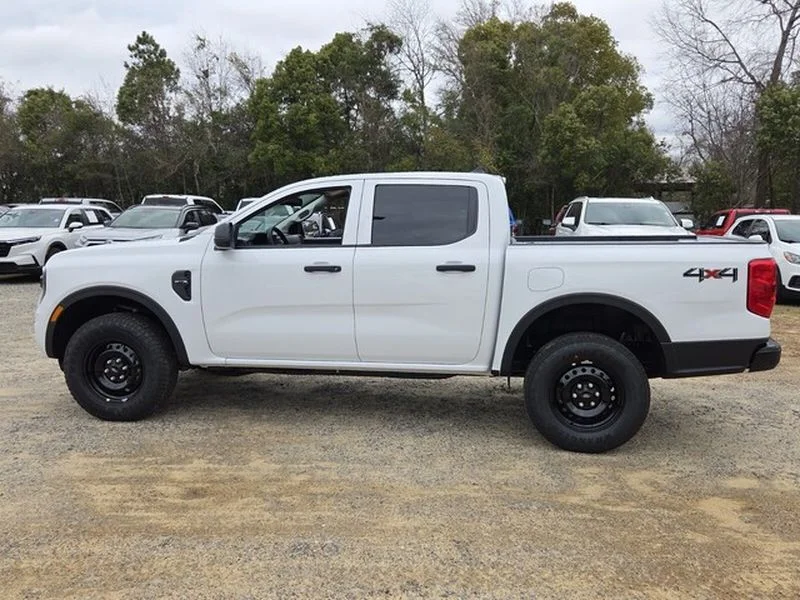New 2026 Oxford White Ford XL image 4