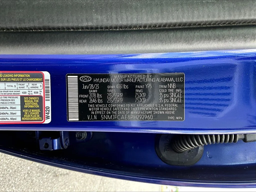 Certified Used 2023 Blue Hyundai SEL image 19
