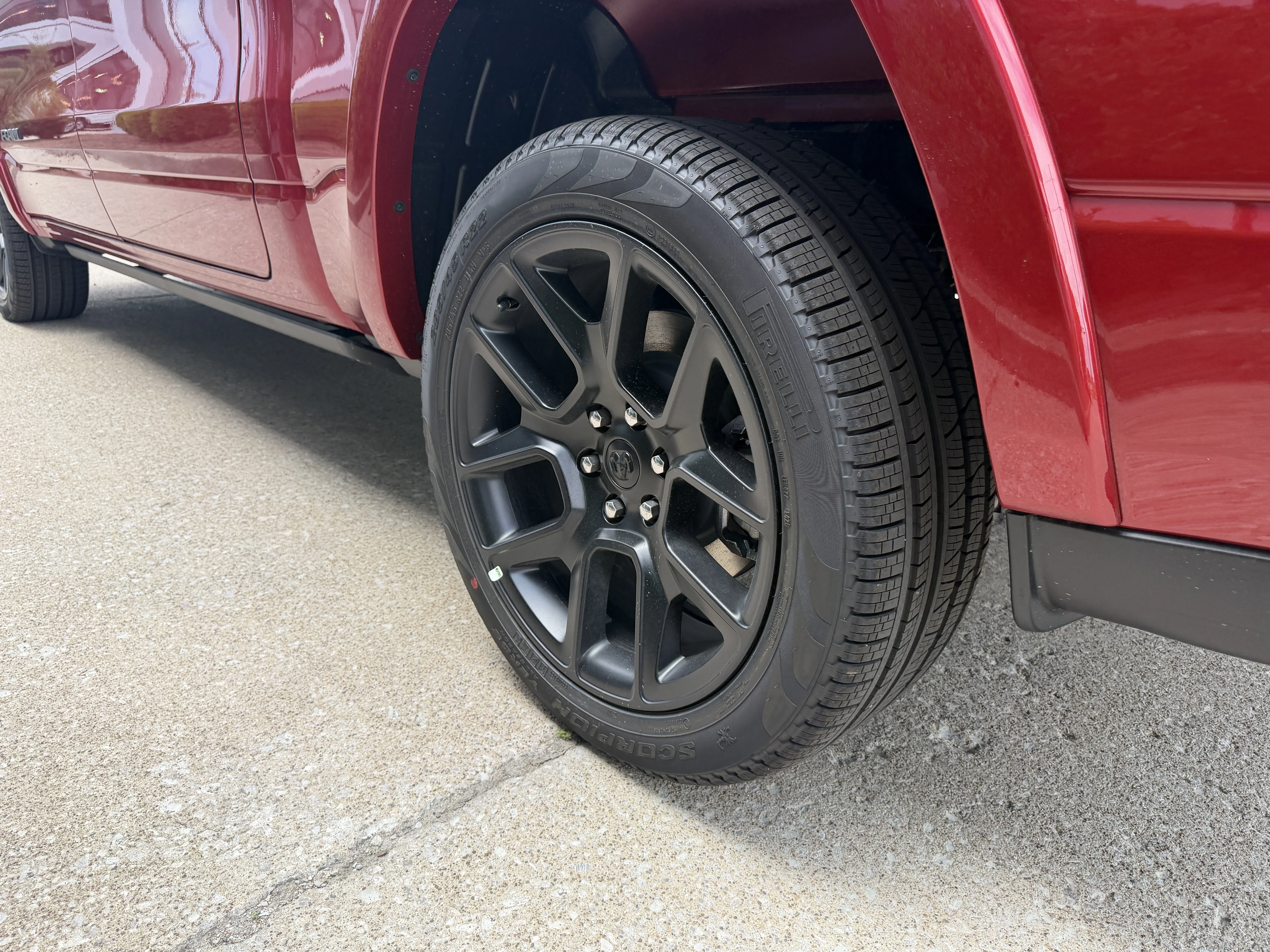 New 2026 Molten Red Pearl-Coat Exterior Paint RAM Laramie image 16