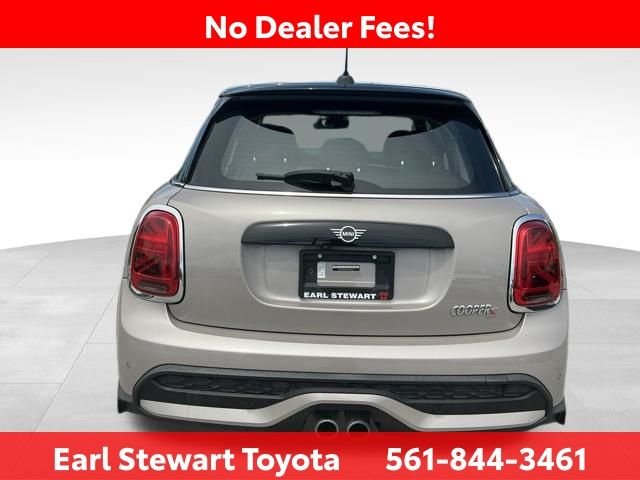 Used 2023 Gray MINI Signature image 5