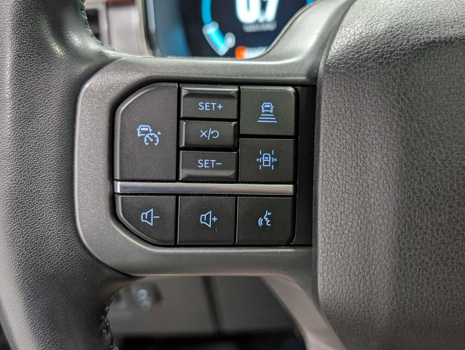 Used 2022 Agate Black Ford LARIAT image 39