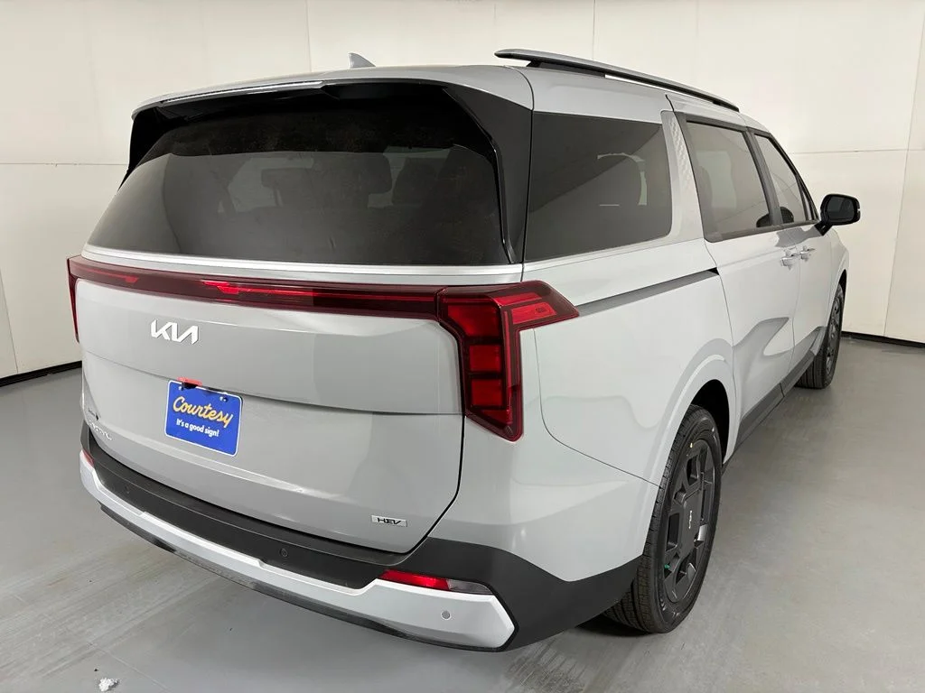 New 2026 Ceramic Silver Kia EX image 8