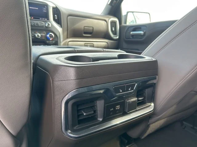 2021 GMC Sierra 1500 SLT - Photo 18