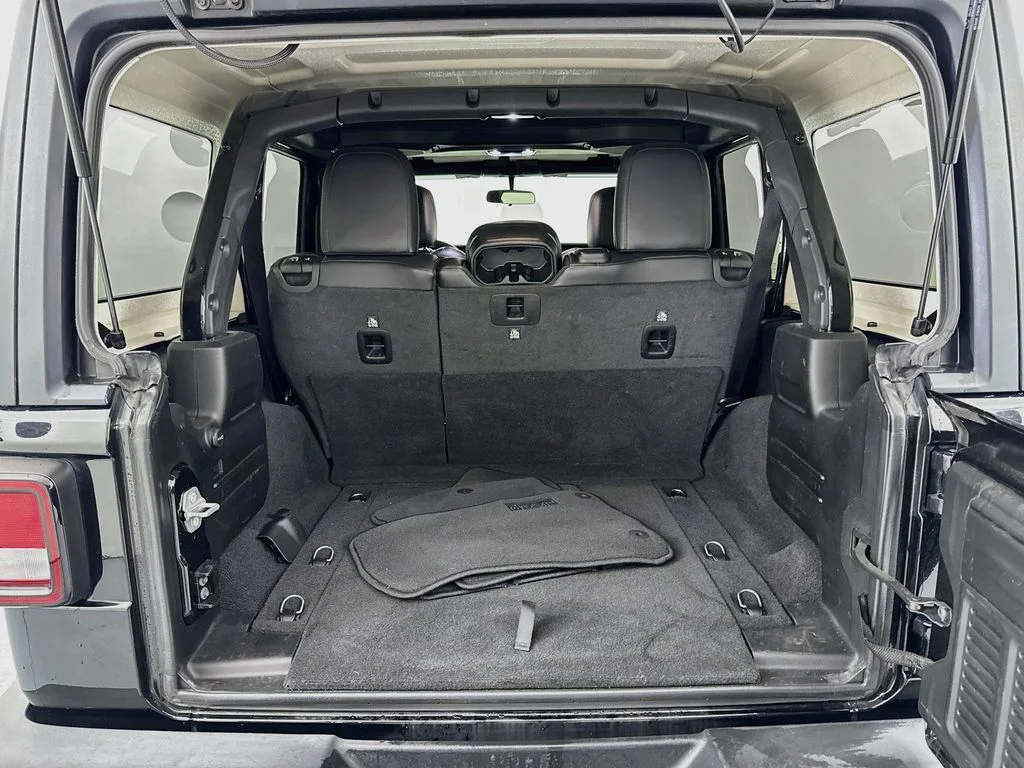 Used 2023 Black Jeep Sport image 25
