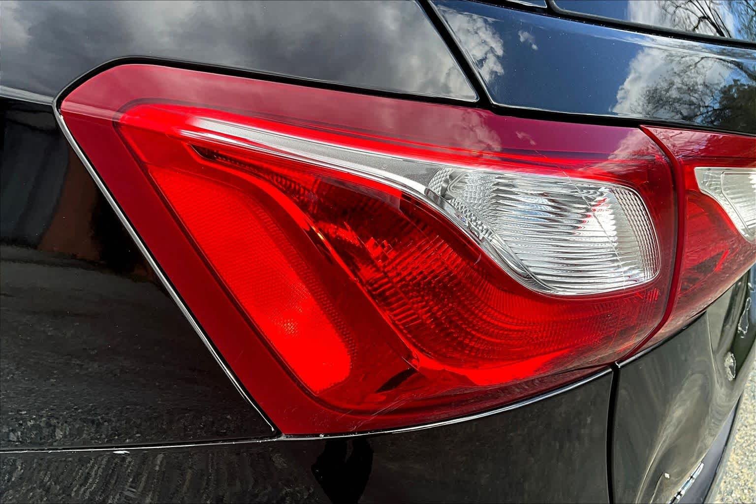 Used 2020 Mosaic Black Metallic Chevrolet LT image 29