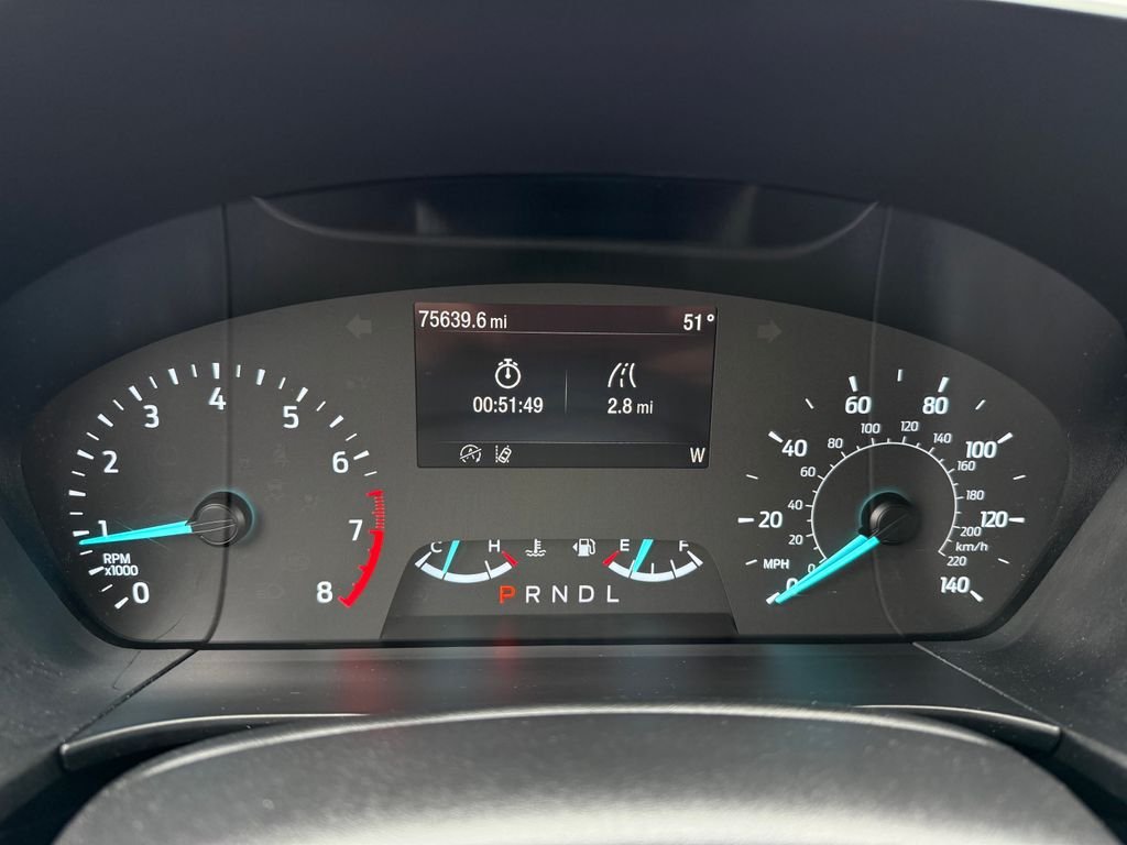 Used 2022 Gray Ford SEL image 27