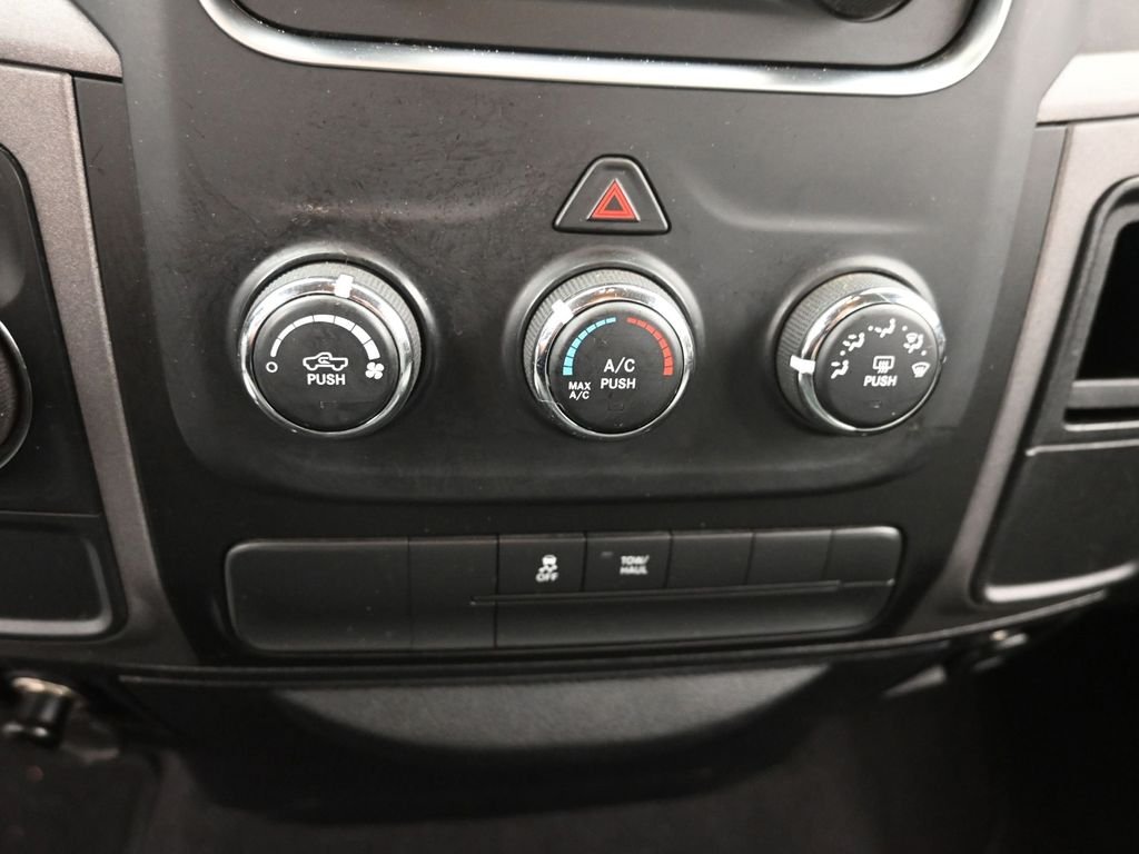 Used 2016 Gray Ram Express image 17