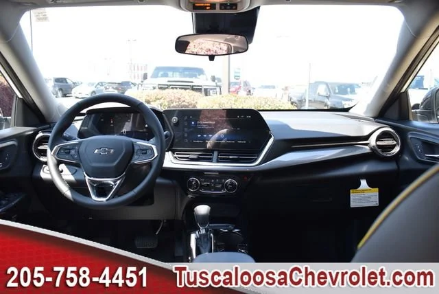 New 2026 Summit White Chevrolet ACTIV image 3