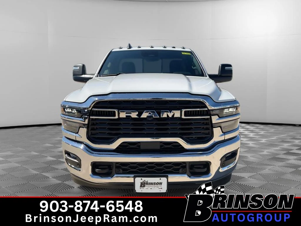 New 2026 Bright White Clear-Coat Exterior Paint RAM Tradesman image 2