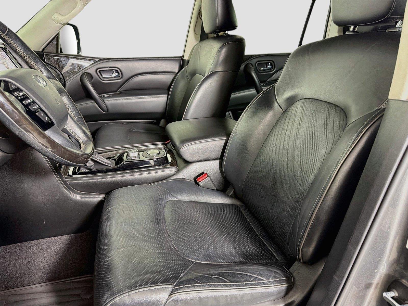 Used 2020 Liquid Platinum INFINITI LUXE image 21