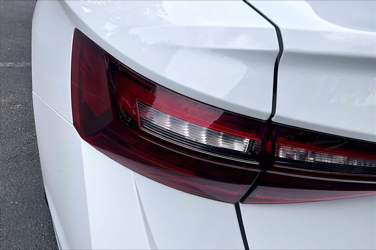 New 2026 Pure White Volkswagen 1.5T Sport image 14