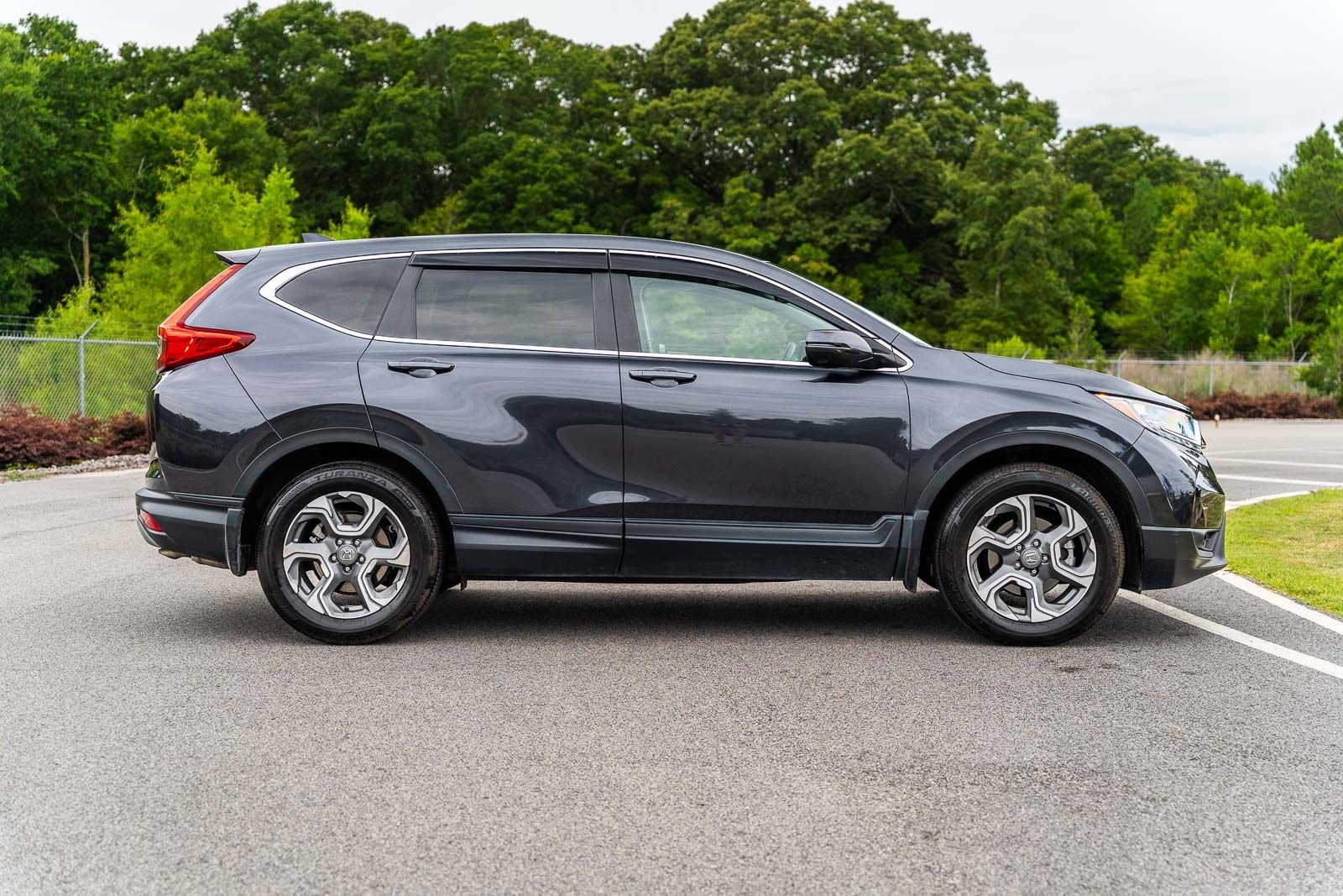 Used 2019  Honda EX image 9