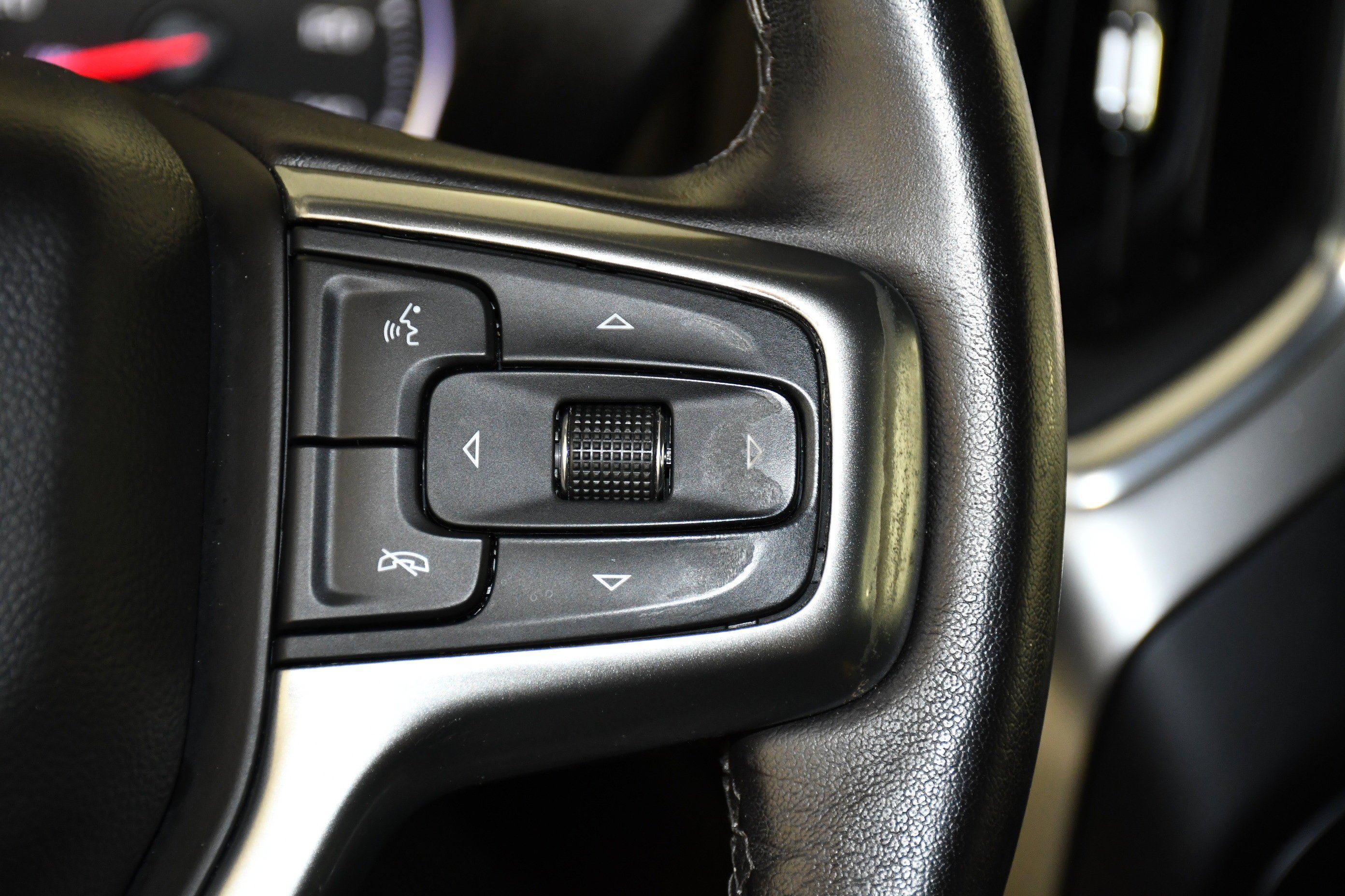 2022 Chevrolet Silverado 1500 LT - Photo 22