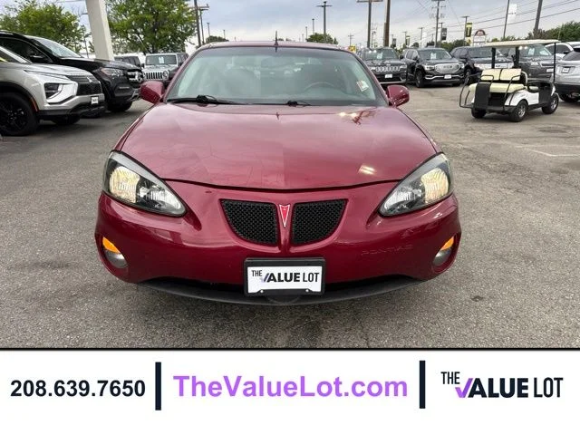 Used 2005 Red Pontiac GT image 9