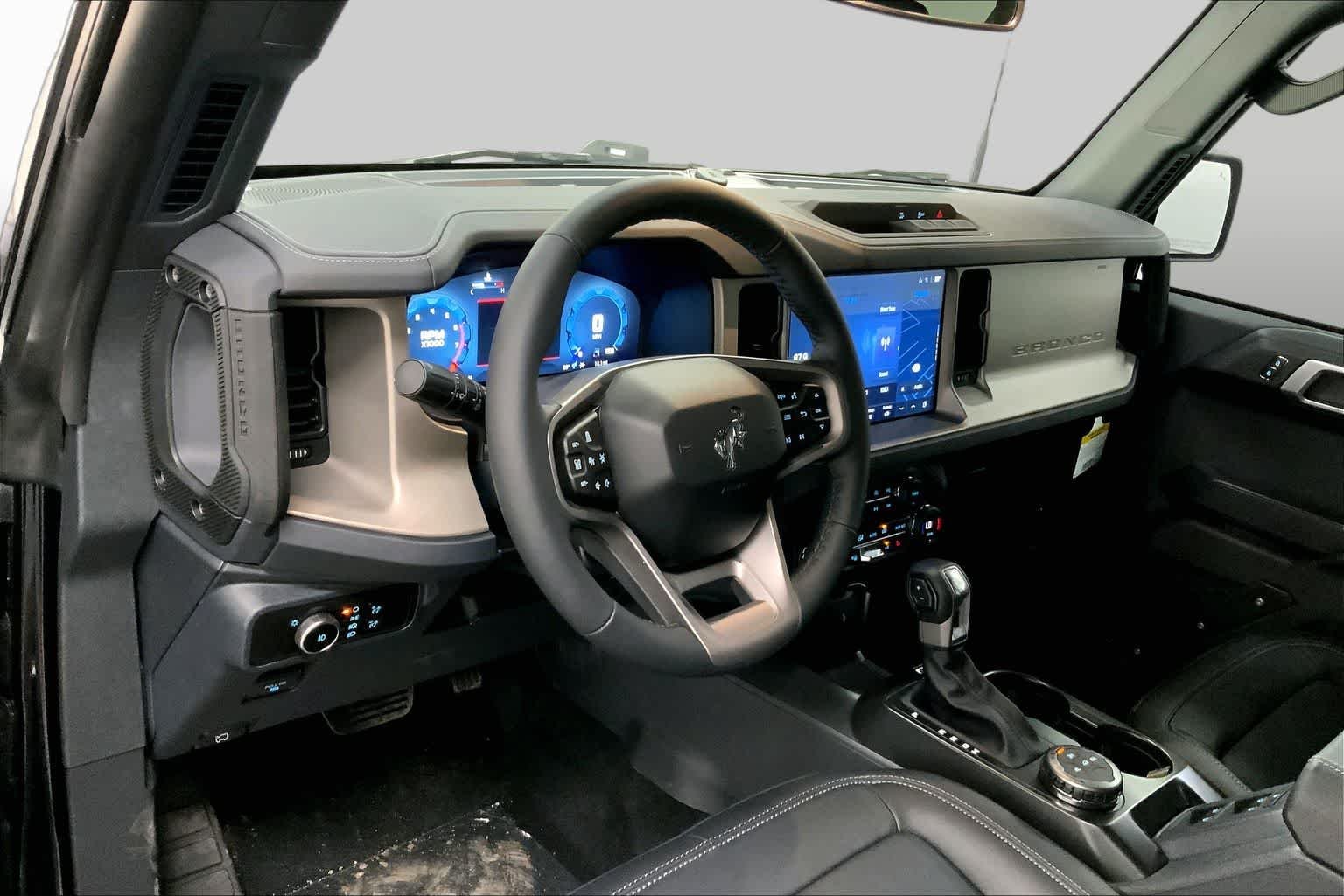 New 2026 Shadow Black Ford Outer Banks® image 7