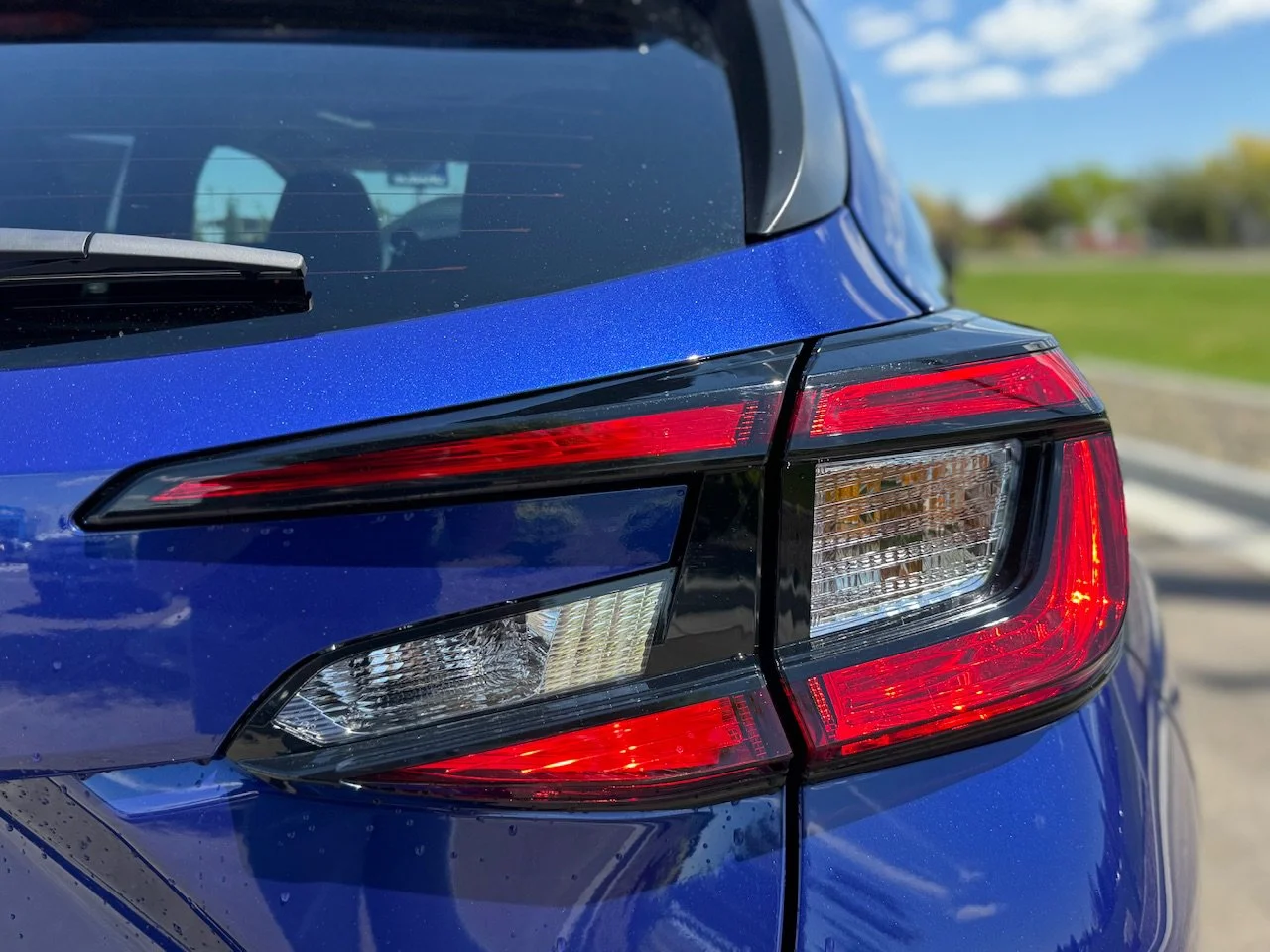 New 2026 Sapphire Blue Pearl Subaru Premium image 36