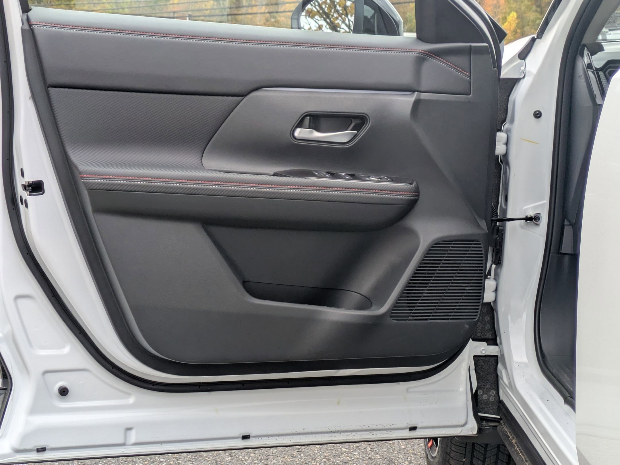 2026 Nissan KICKS SR AWD - Photo 11