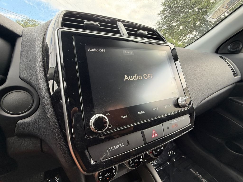 Used 2026  Mitsubishi 2.0 ES image 21