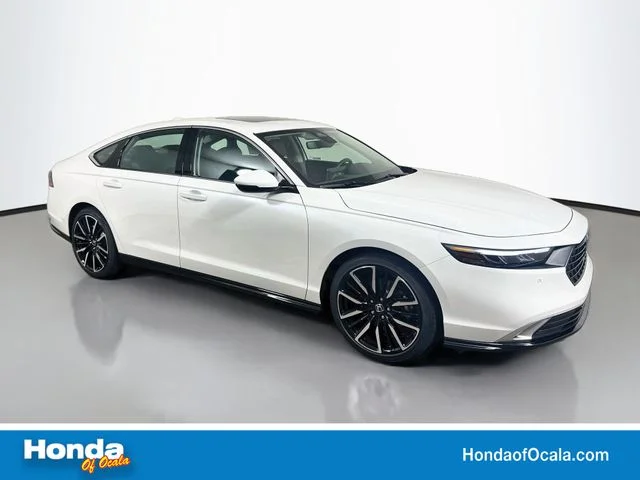 New 2026 Platinum White Pearl Honda Touring image 1