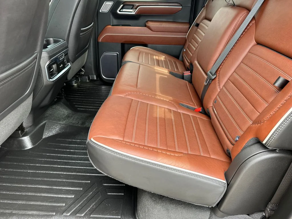 Used 2023 Black GMC Denali Ultimate image 21