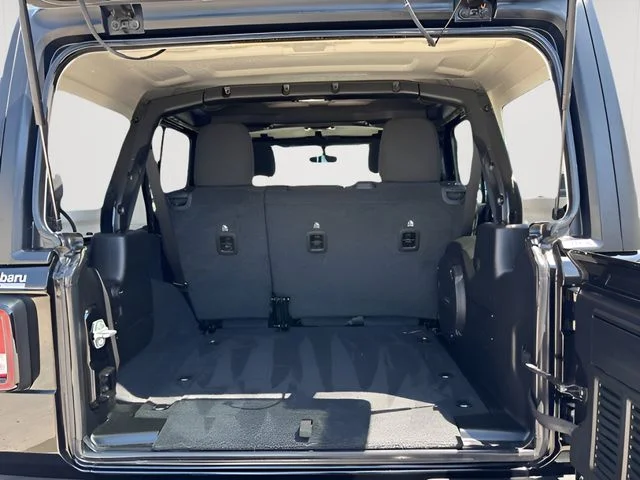 Used 2023 Black Jeep Sahara image 11