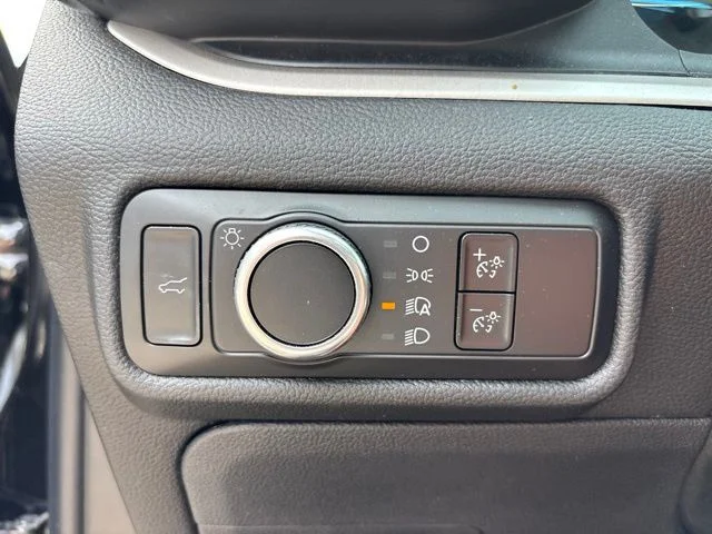 Used 2023 Black Metallic Ford XLT image 18