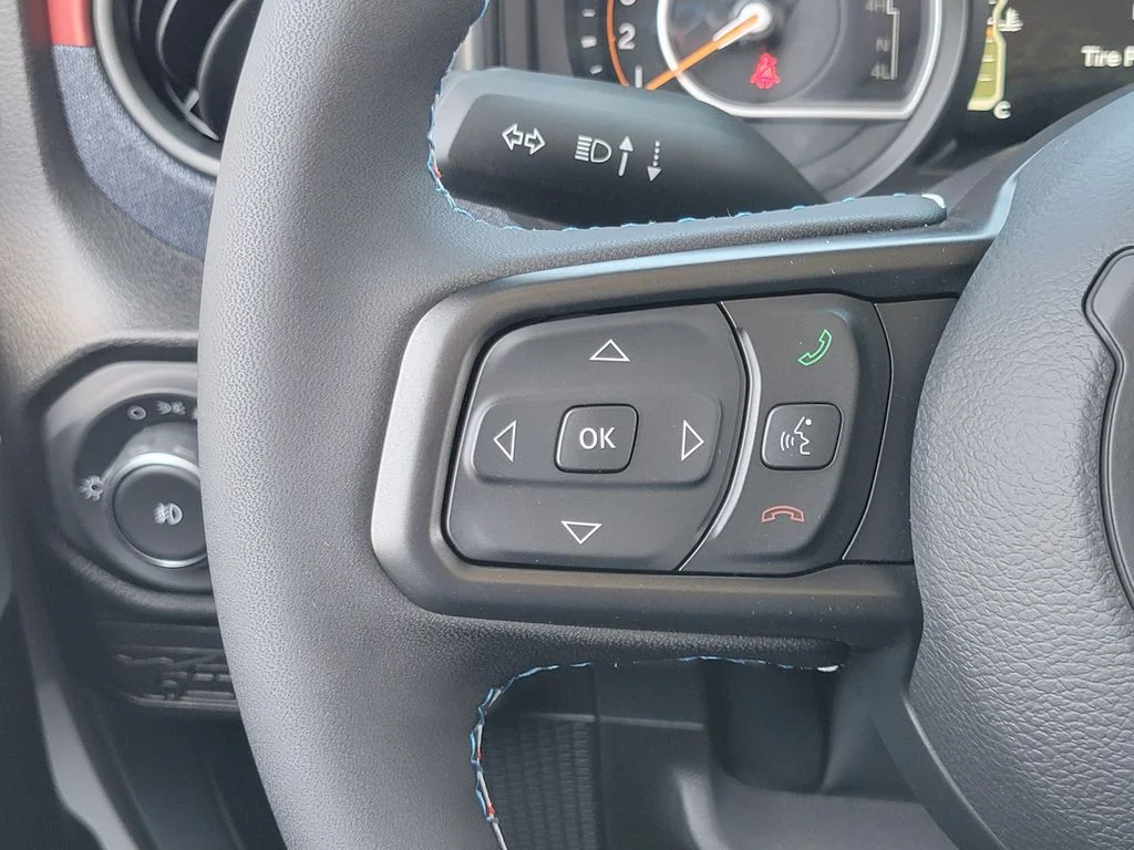 2026 Jeep Wrangler 4-Door photo 3