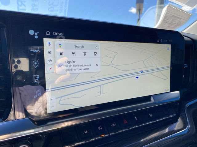Used 2024 Summit White Chevrolet RST image 18