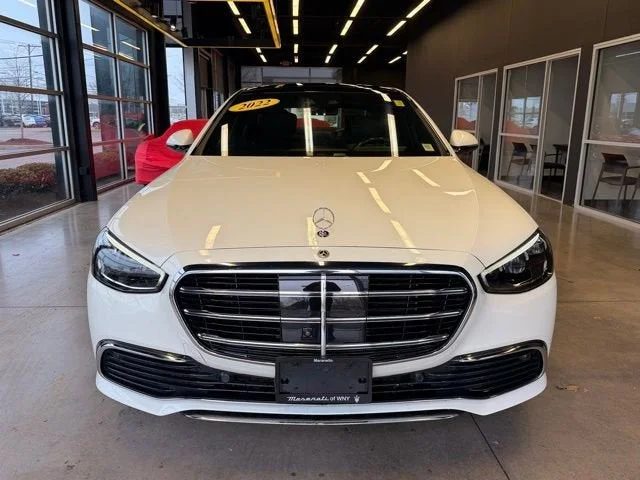 Used 2022 White Mercedes-Benz S 500 image 2