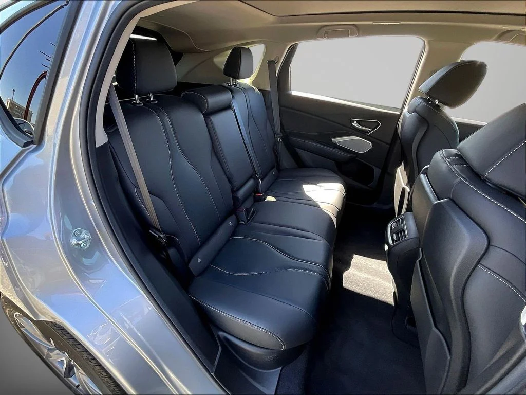 Used 2023 Lunar Silver Metallic Acura Technology Package image 24