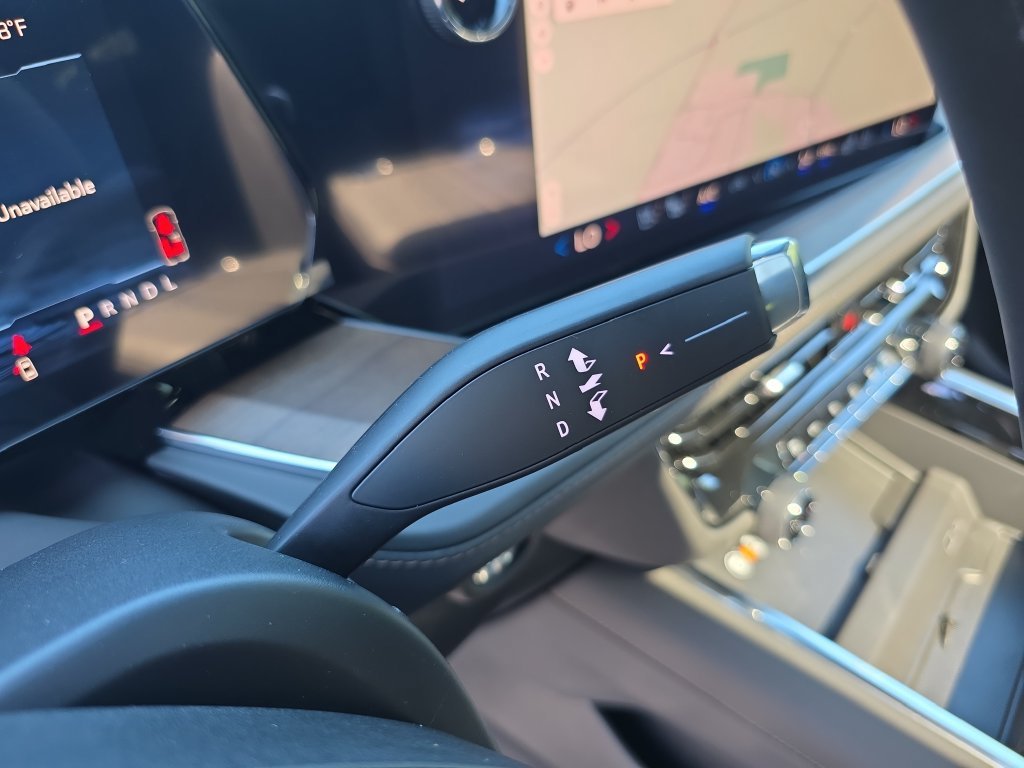 2026 Chevrolet Suburban High Country - Photo 25