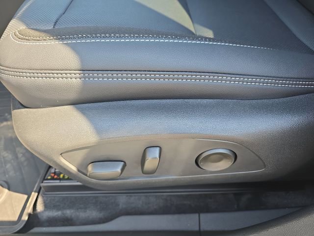 2025 Chevrolet Blazer EV LT - Photo 32