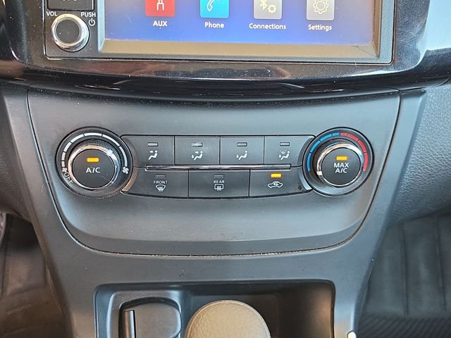 Used 2019 White Nissan S image 25