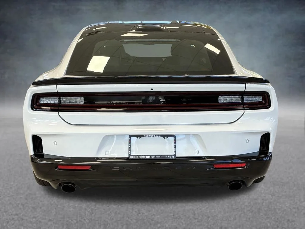 New 2026 White Knuckle Exterior Paint Dodge Scat Pack image 4