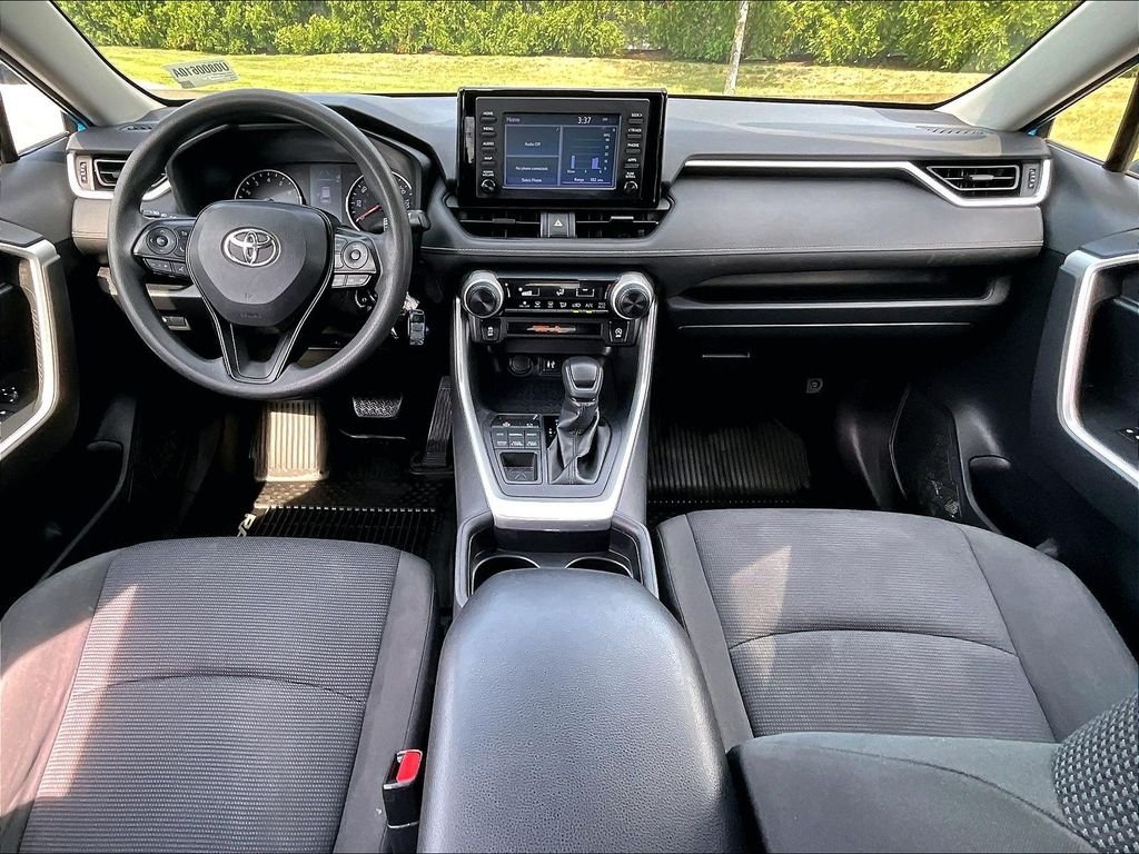 Used 2019 Blue Toyota LE image 21