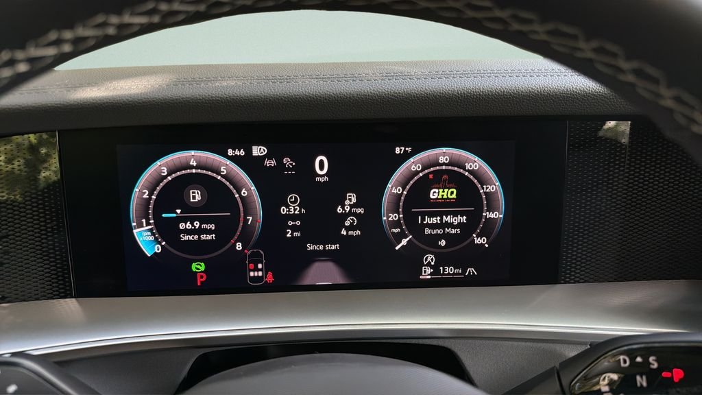 New 2026 Deep Black Pearl Volkswagen 2.0T SE image 30