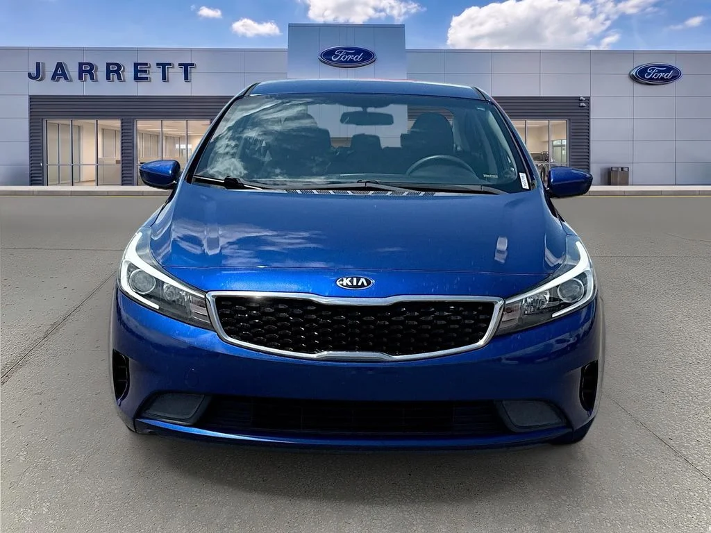 Certified Used 2018 Blue Kia LX image 2