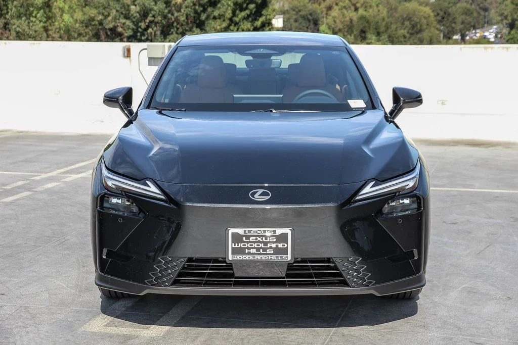 New 2026 Caviar Lexus ES 350e PREMIUM image 2